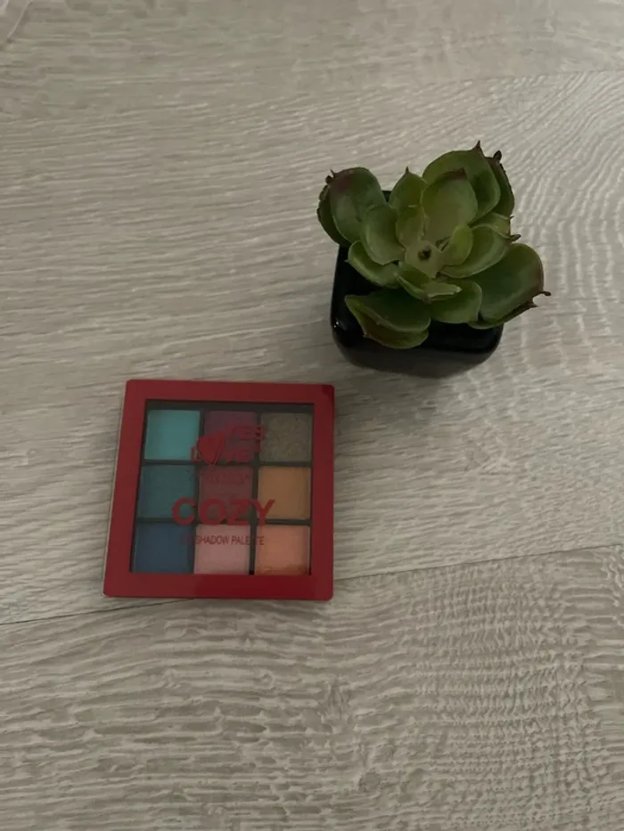 Palette yes love