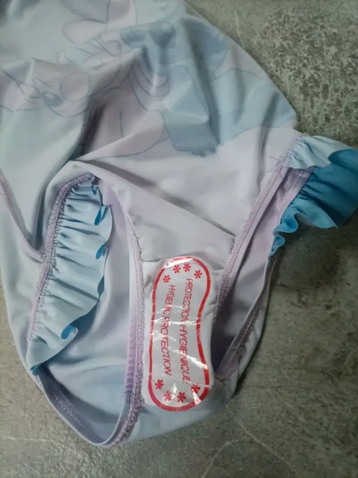 Maillot de bain Stitch - photo numéro 4
