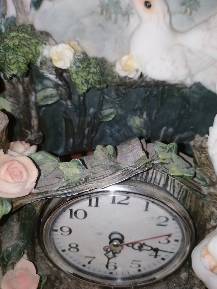 Horloge avec colombes - photo numéro 6