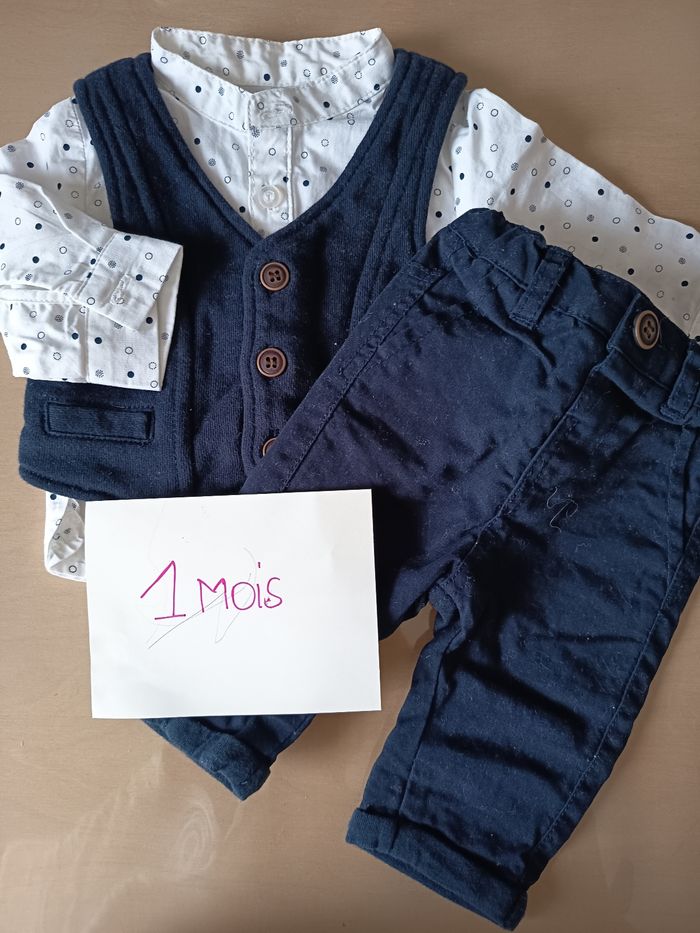 Tenue pour événement 1 mois
