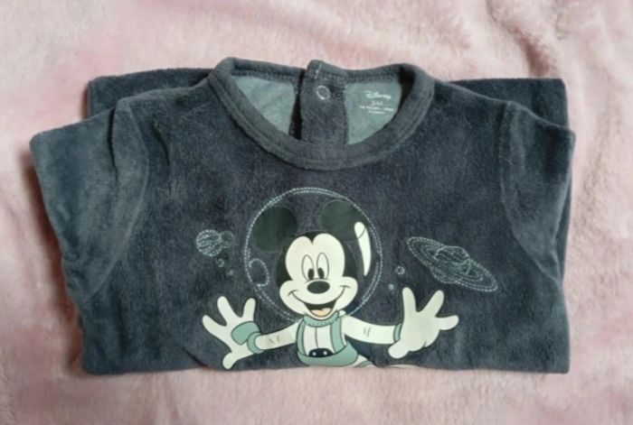 Lot de pyjamas bébé 3 mois - photo numéro 3