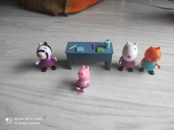 Lot figurines Peppa pig