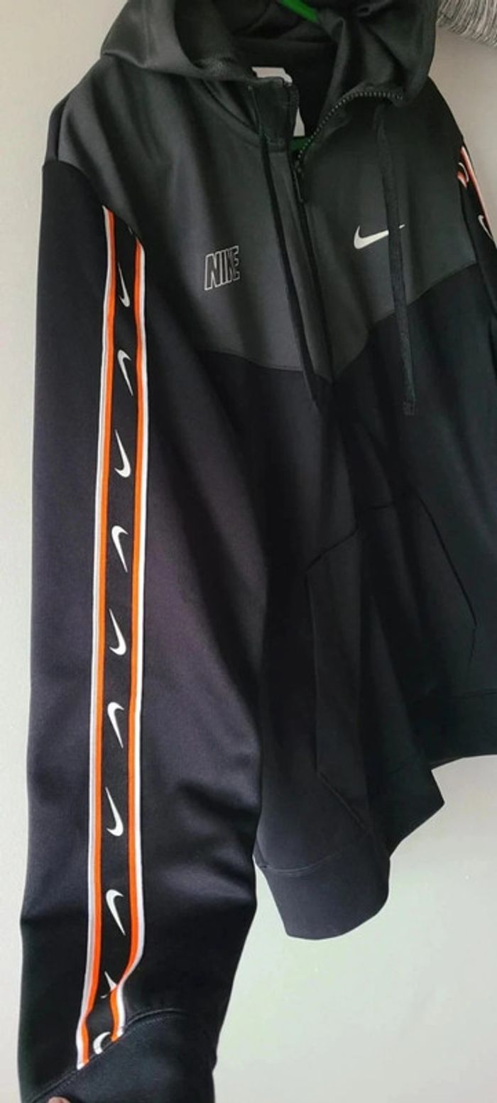 Veste nike homme taille M neuve - photo numéro 3