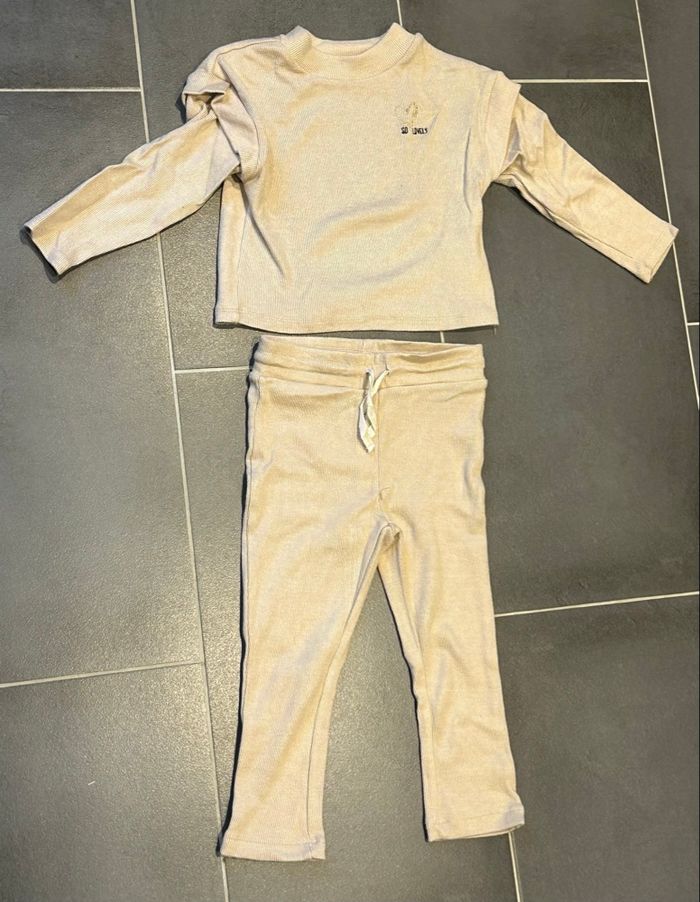 Ensemble beige Orchestra 3 ans