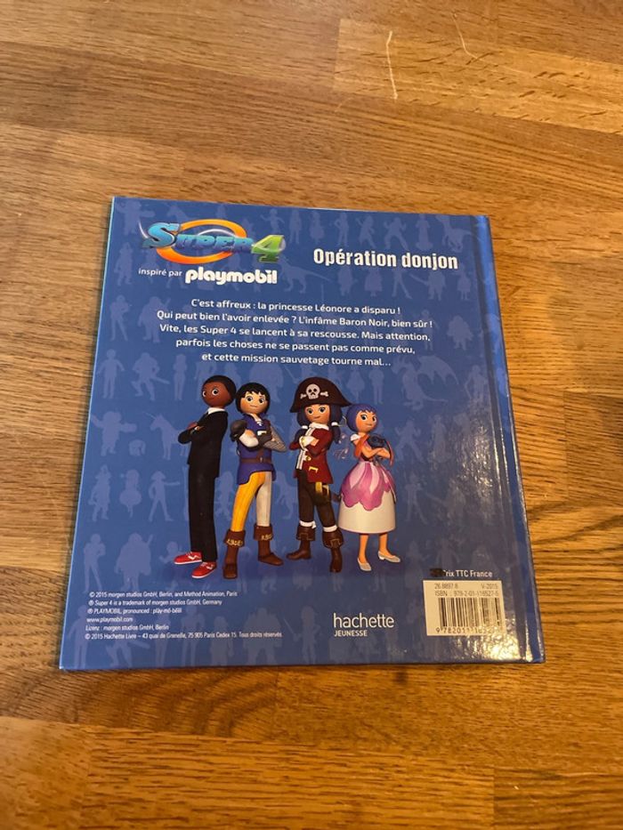 Livre Super 4 Playmobil Opération Donjon - photo numéro 3