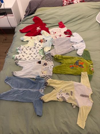 Lot de pyjamas 1 mois