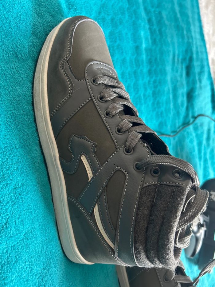 Chaussures  haute airness - photo numéro 5