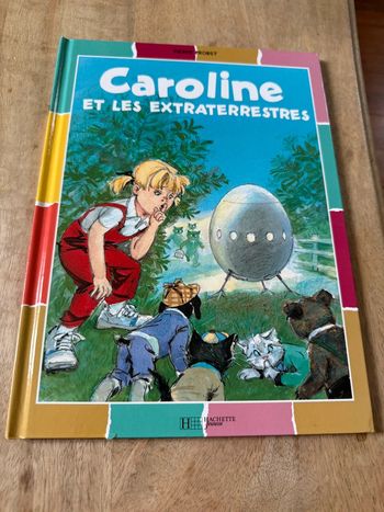 BE - Caroline et les extraterrestres bords damiers couleurs livre bd album Pierre Probst
