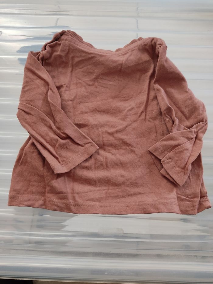 T-shirt manche longue 3 mois - photo numéro 3