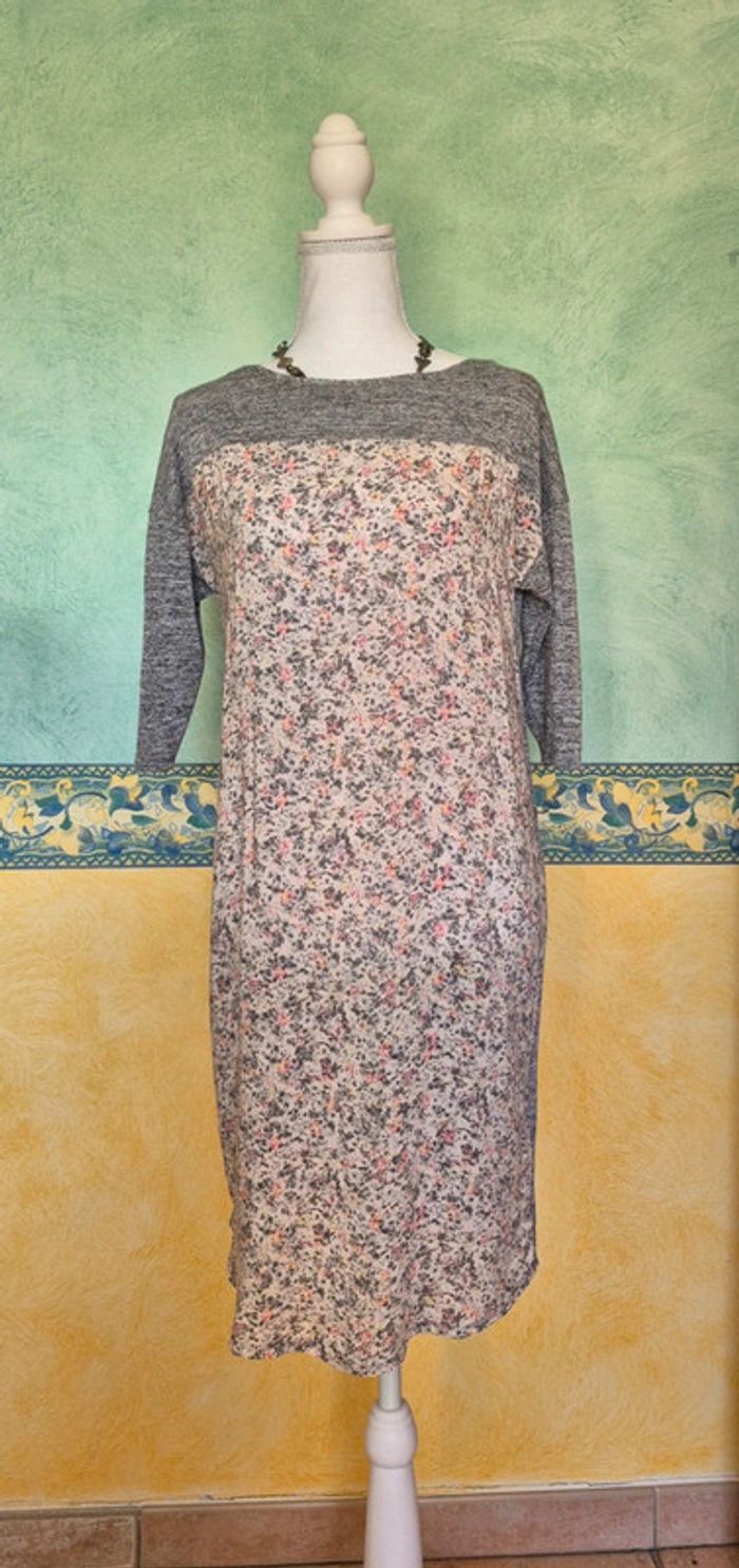 Robe grise et rose Camaieu 38 - photo numéro 5