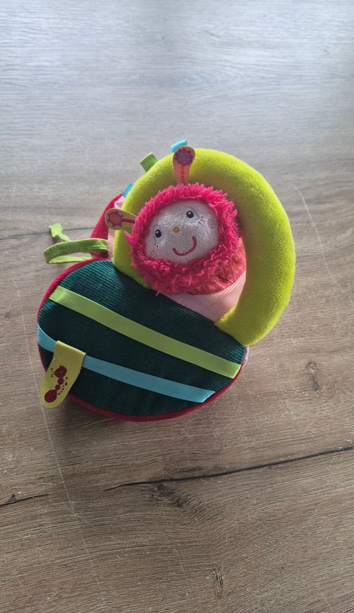 Hochet d'activités Juliette Acti-pomme