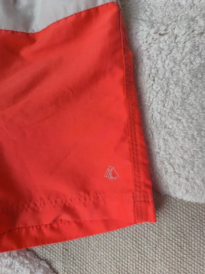🌊 Short de bain Petit Bateau – Corail, bleu & blanc – Taille 4 ans - photo numéro 3