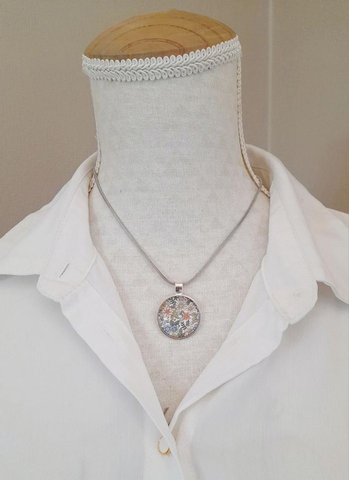 Collier vintage fleuri - photo numéro 2