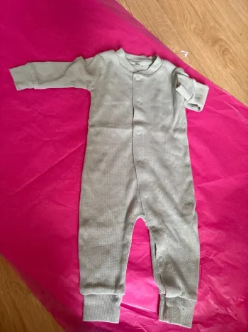 Pyjama sans pied