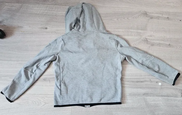 Veste nike tech 10 ans grise - photo numéro 2