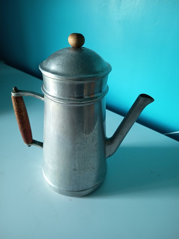 Cafetière ancienne - photo numéro 2