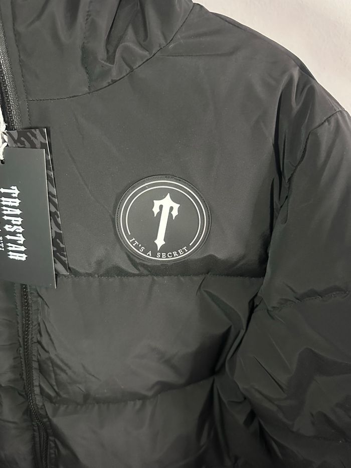 Doudoune Trapstar Noire « It’s a secret » – taille L  avec étiquette - photo numéro 2