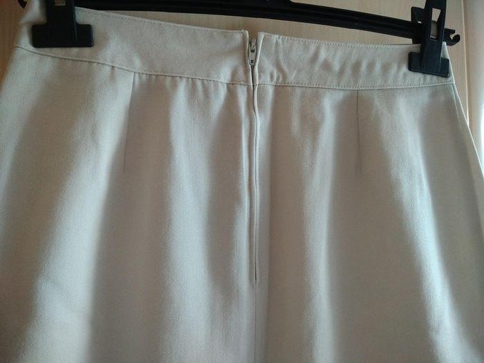 Jupe droite blanc cassé/crème - photo numéro 4