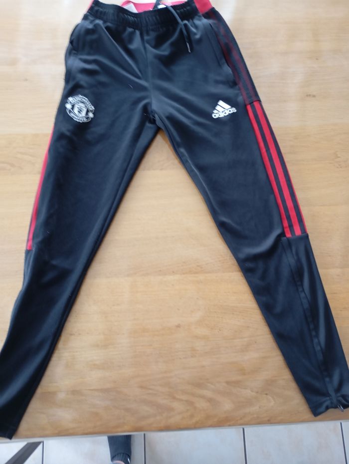 Pantalon de jogging Manchester united adidas - photo numéro 1