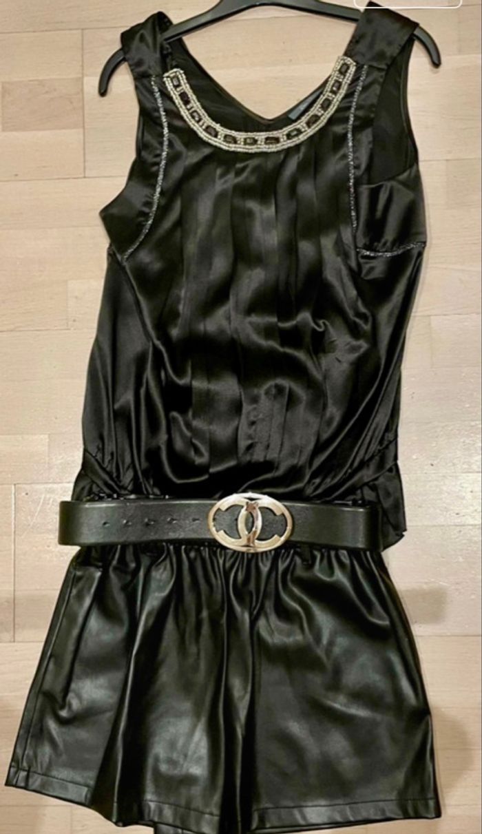 Blouse satinée idéale à porter pour les fêtes et occasions à venir - photo numéro 3
