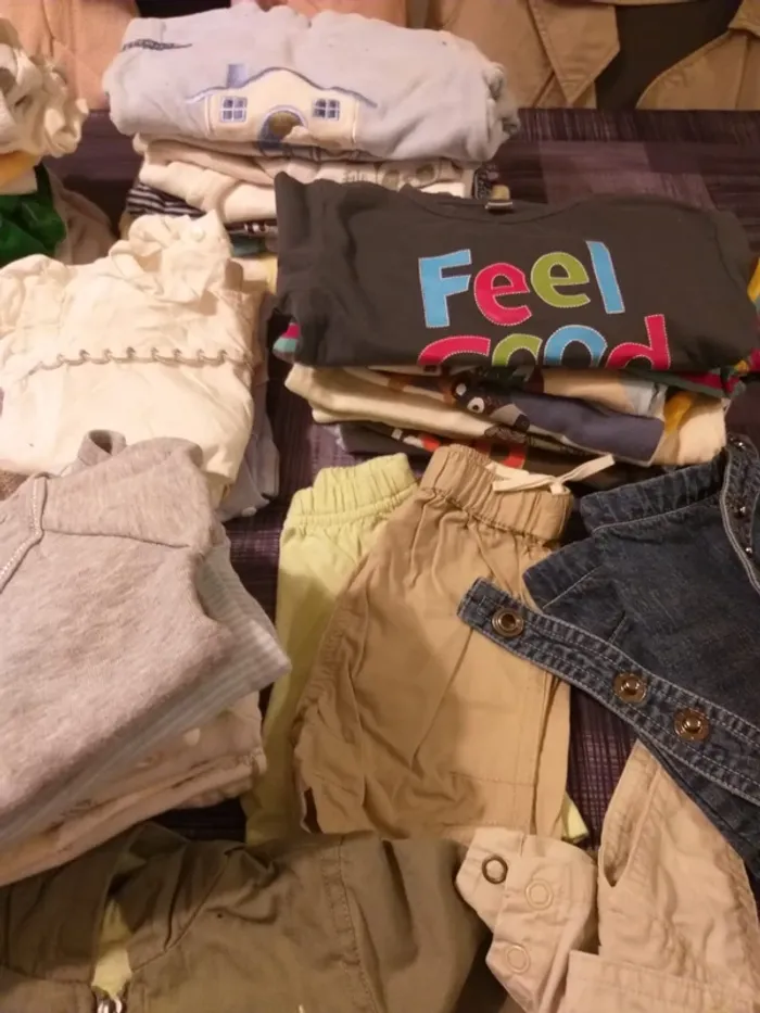 Lot vêtements 0 à 6 mois - photo numéro 2