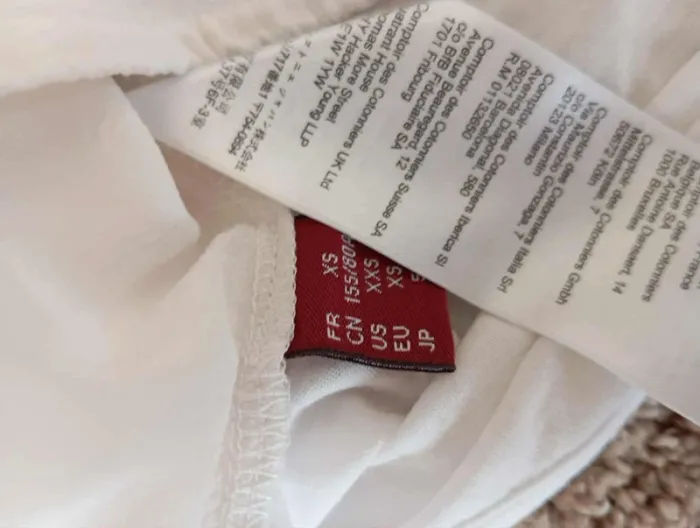 Blouse taille Xs - photo numéro 2