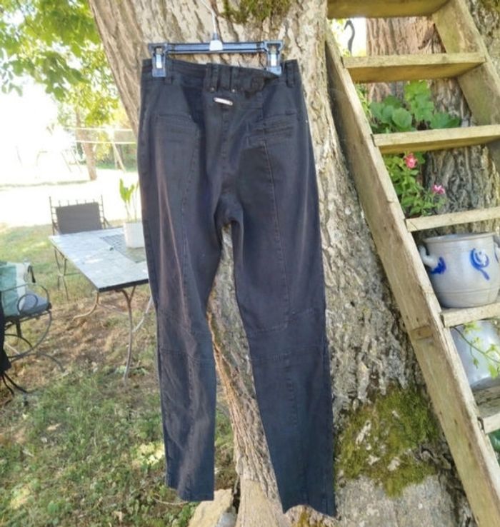 Pantalon - photo numéro 2