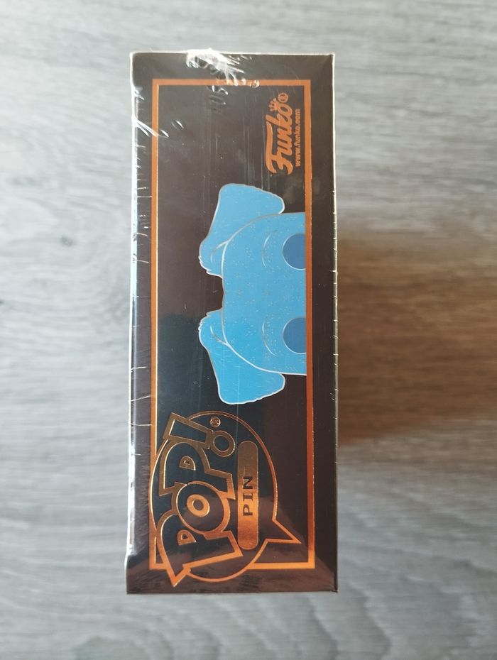 Harry Potter : Pop Large Enamel Pin N° 19 (Ron Weasley Patronus)
- photo numéro 8