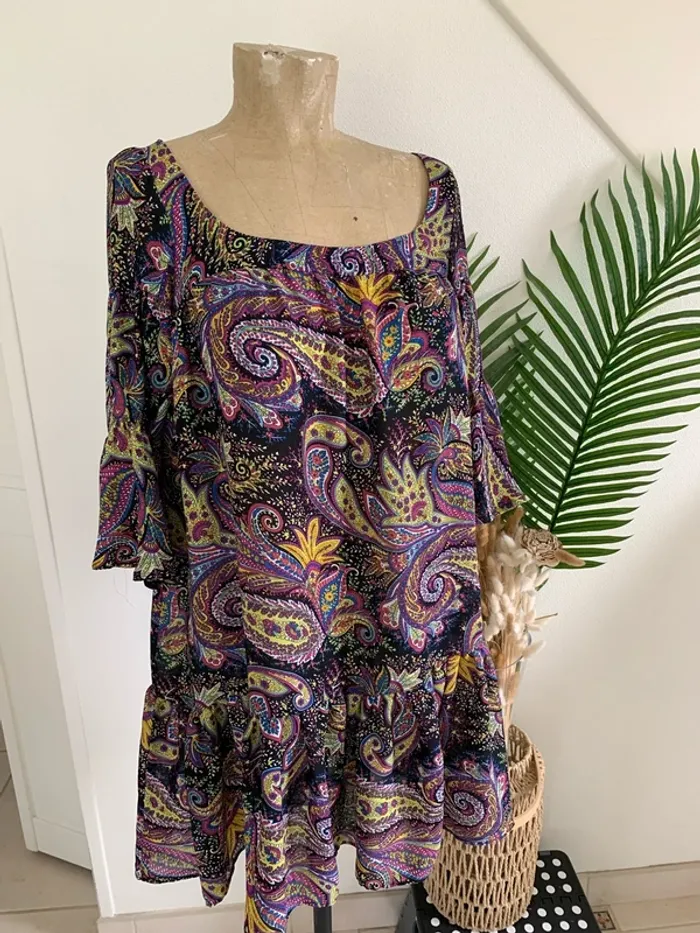Jolie robe imprimée fluide femme