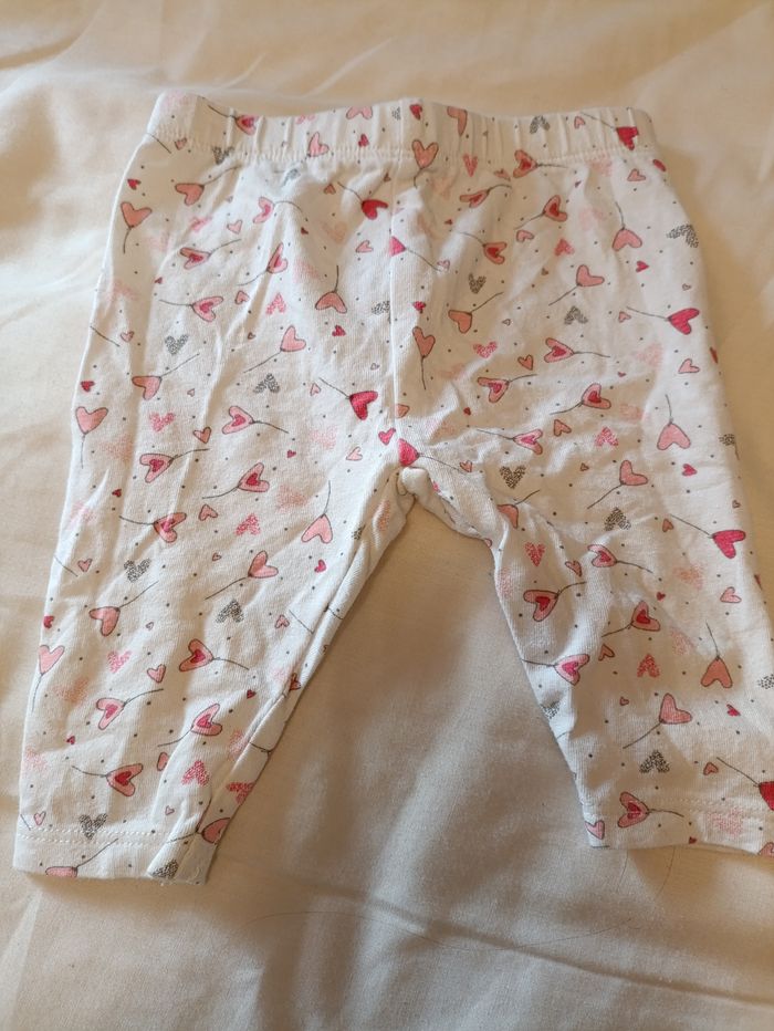 Ensemble 0-2 mois - photo numéro 3