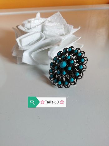 🌸Bague ronde fleur ornée de cristaux turquoise Seventies Taille 60 "Vintage"