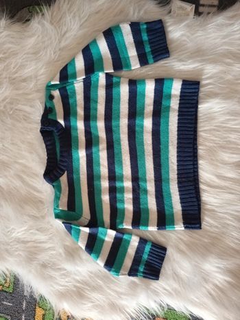 Pull rayures taille 18mois