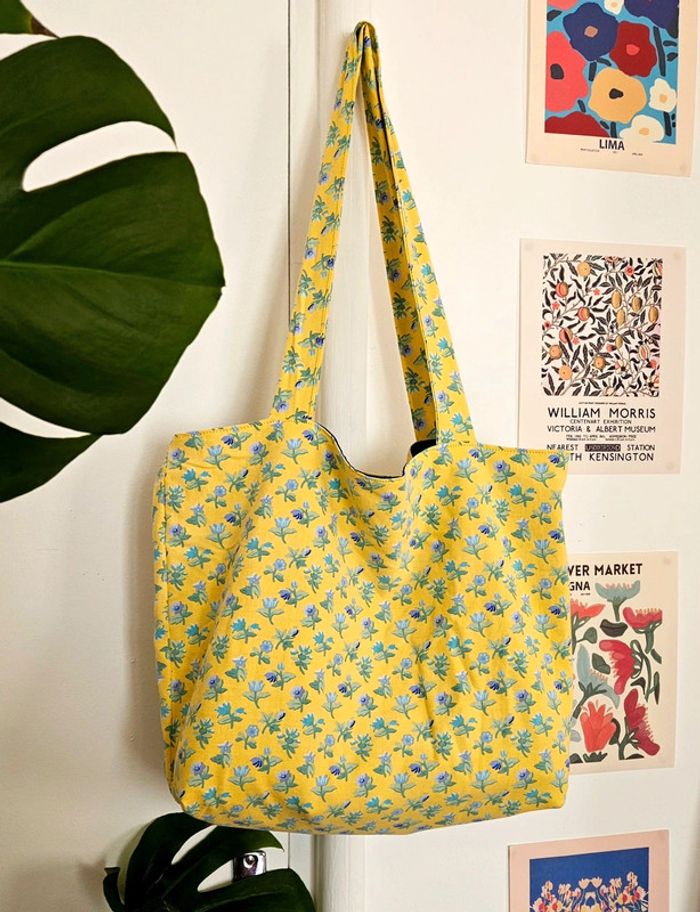 Tote bag fleuri printanier