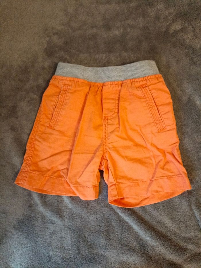 Short orange