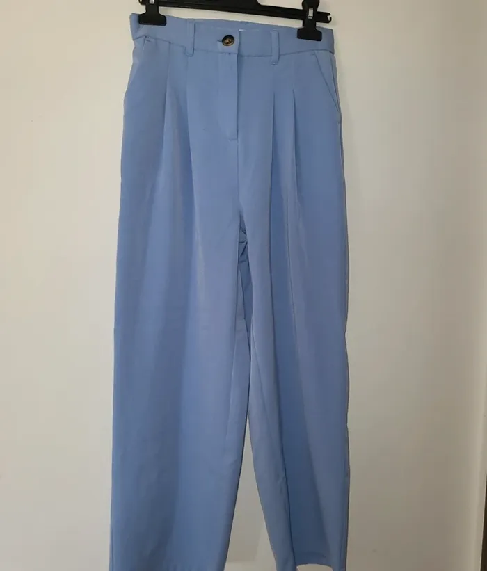 Gémo- pantalon à pinces bleu taille 10 ans