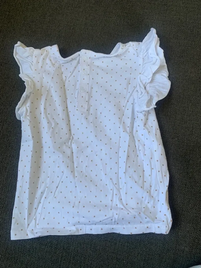 TEE shirt Kiabi - photo numéro 2