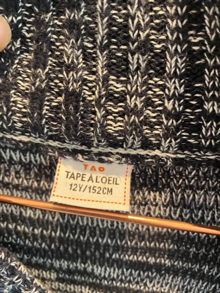 Gilet bleu marine et blanc tape à l’œil - photo numéro 3