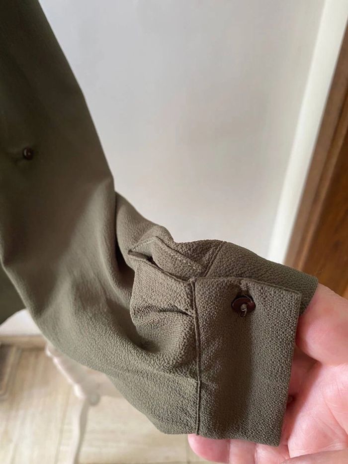 Sublime blouse kaki manche longue akoz de toi taille s très bon état - photo numéro 5
