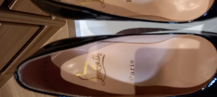 Chaussures à talons Christian Louboutin - photo numéro 3