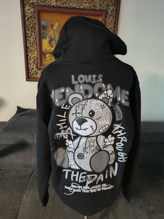 Hoodie neuf Louis Vendôme - photo numéro 5