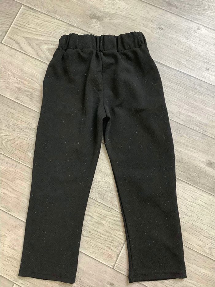 Pantalon noir avec ceinture paillettes 4 ans - photo numéro 5
