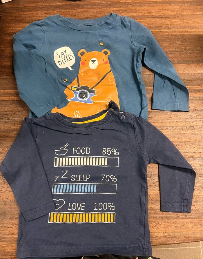 Lot de deux t shirt bébé