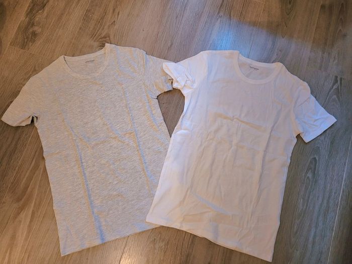 Lot 2 tee-shirts MC Vert Baudet 12 ans