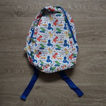 Sac à dos avec motifs dinosaures NEUF