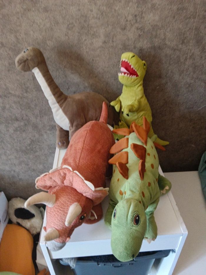 Peluche dinosaure en lot