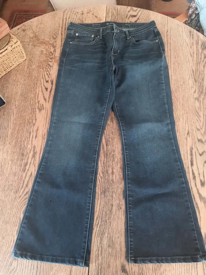 Jeans Levi's femme W 30 demi curve fr 40/42 - photo numéro 2