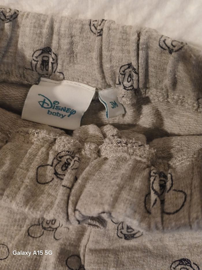 Pantalon mickey 3 mois - photo numéro 2