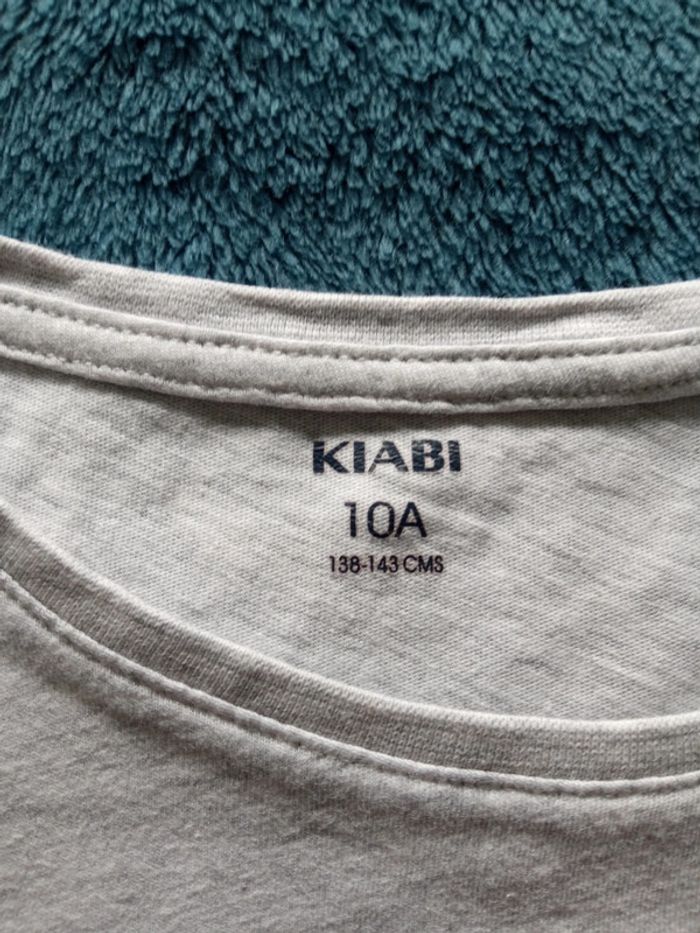 Tee-shirt gris Kiabi 10 ans - photo numéro 4