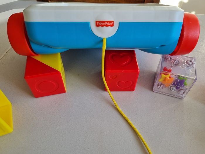 Wagon cubes à tirer Fisher-price - photo numéro 8