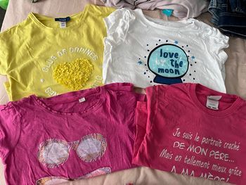 Lot tee shirts